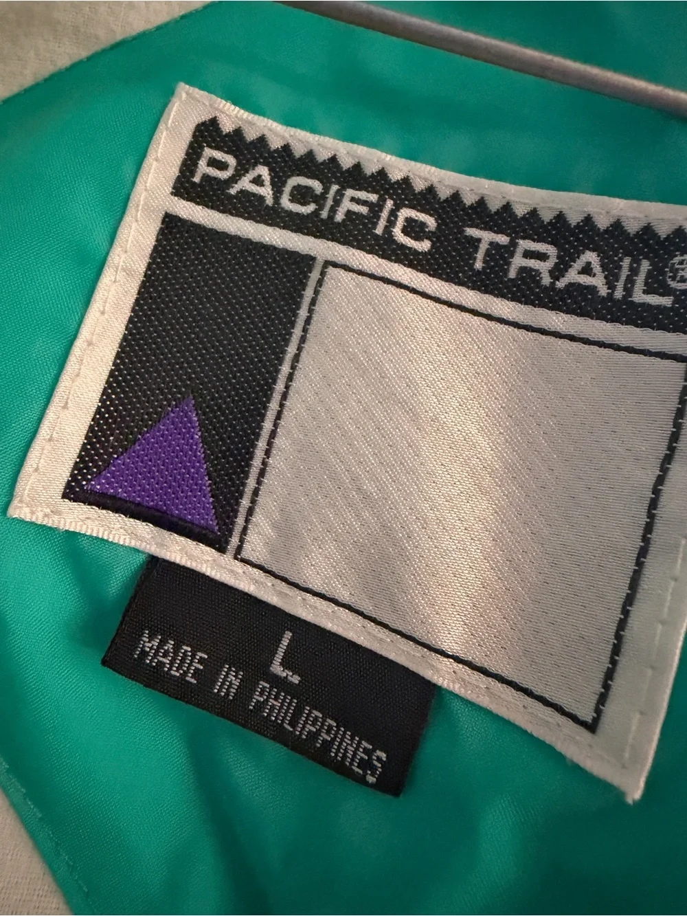 vintage Pacific Trail teal and white lightweight windbreaker jacket